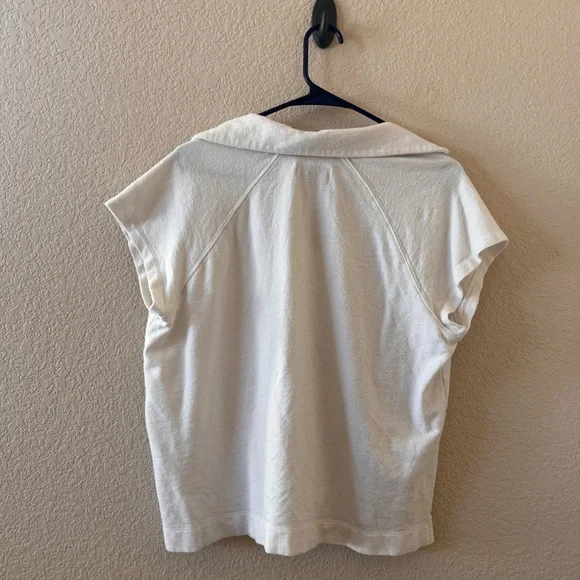 Free Assembly White Collared T-shirt - Picture 7 of 8